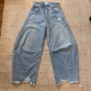 Citizens of Humanity Horseshoe Barrel Leg Jeans in Savahn size 24